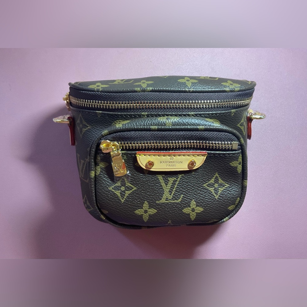 ✨Brand New Brown Mini Bum Bag